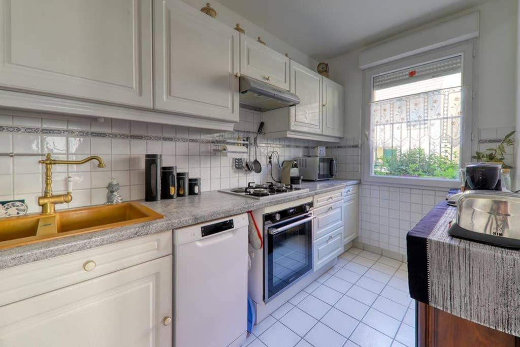 Amilly Park 6 Personnes 2 Chambres Pk Prive En Sous Sol Сери Екстериор снимка