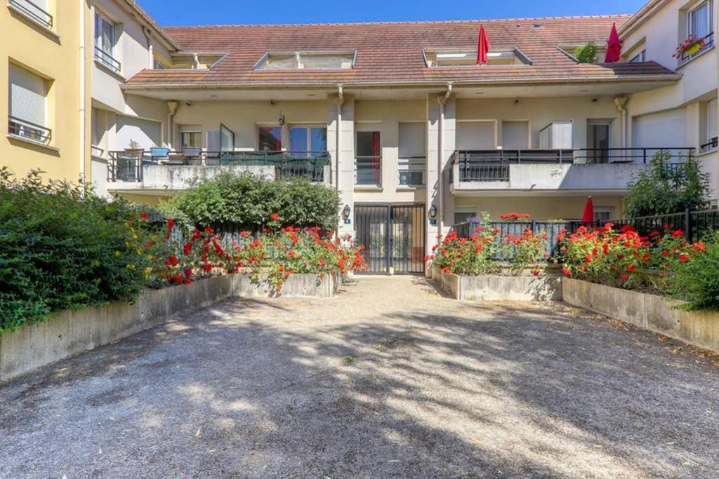 Amilly Park 6 Personnes 2 Chambres Pk Prive En Sous Sol Сери Екстериор снимка
